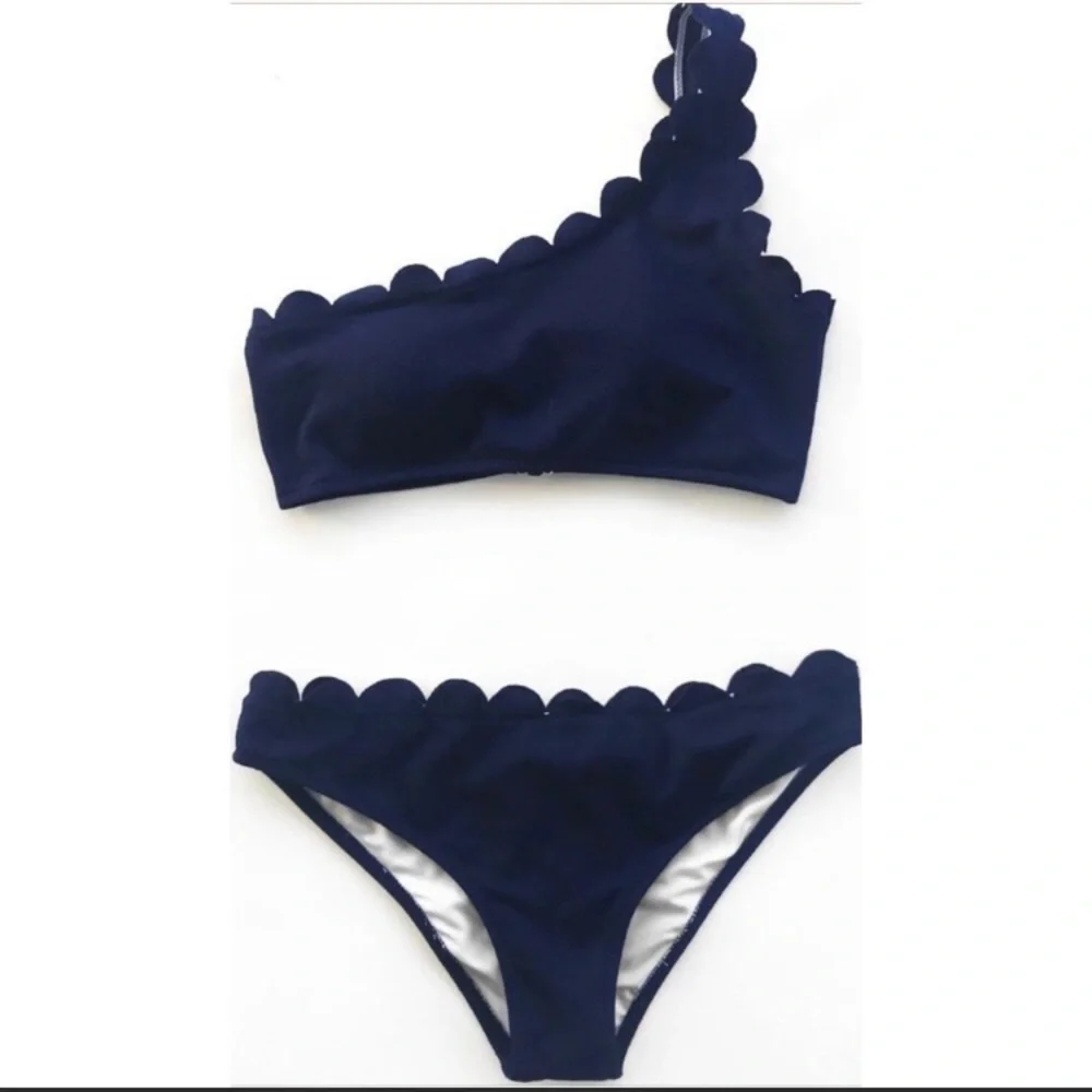 New Cupshe Navy Wavy Edge One-Shoulder Bikini set size M